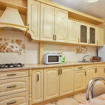 Luxury Apartments Truskavets Ngoại thất bức ảnh